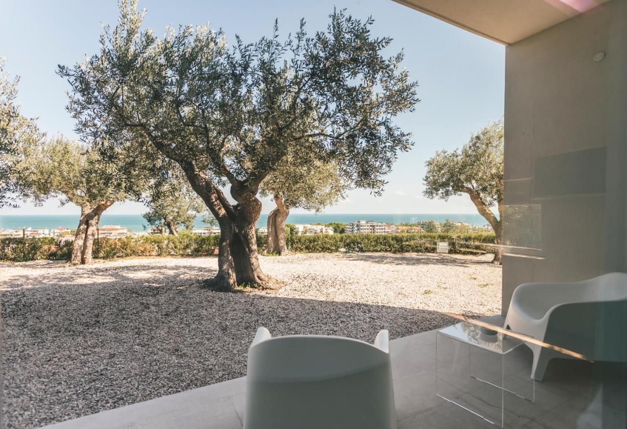 Alkimia Boutique Hotel Vasto Exterior photo