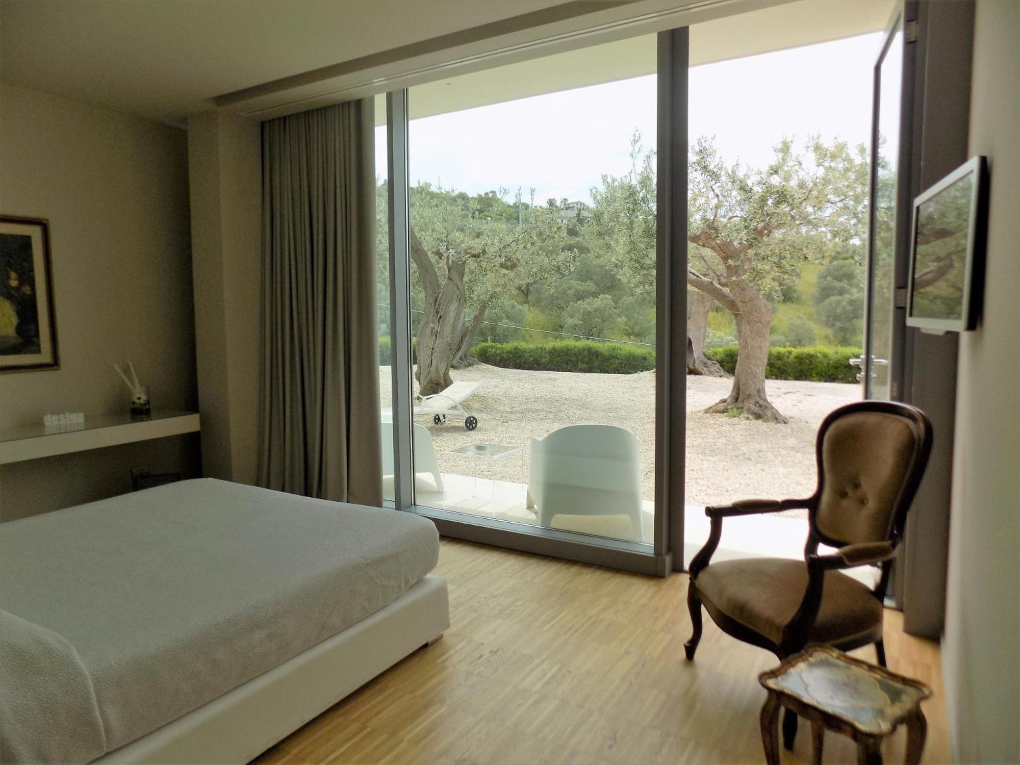 Alkimia Boutique Hotel Vasto Room photo